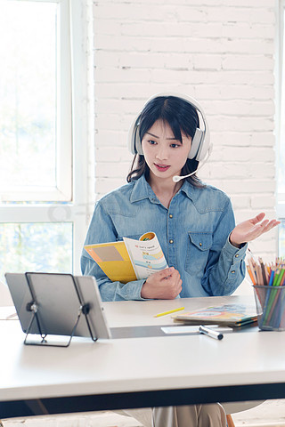 再见，残酷的世界 推荐视频