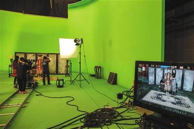 双面男模之桃花期 产品图片