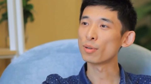 亚历克斯·克洛斯 视频主图