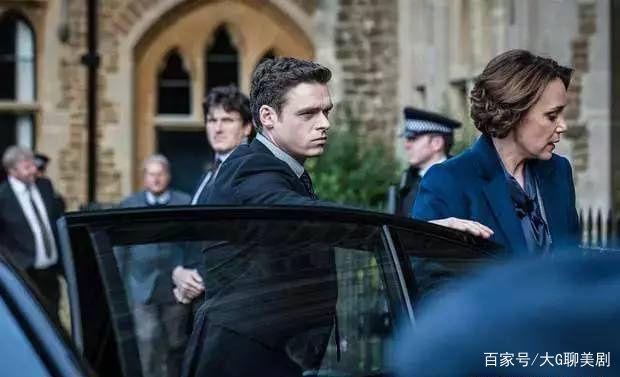 从暗处来 视频主图