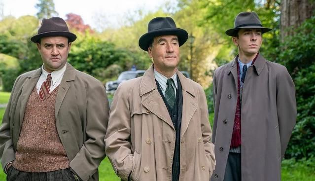 伊娜：初生之犊 推荐视频