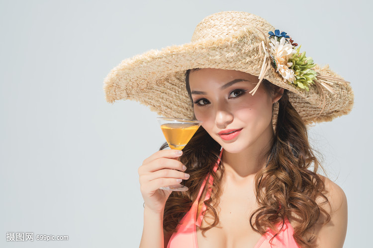 借东西的小人阿莉埃蒂