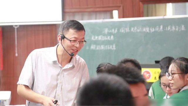 双面男模之桃花期