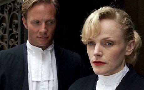 伊娜：初生之犊 推荐视频