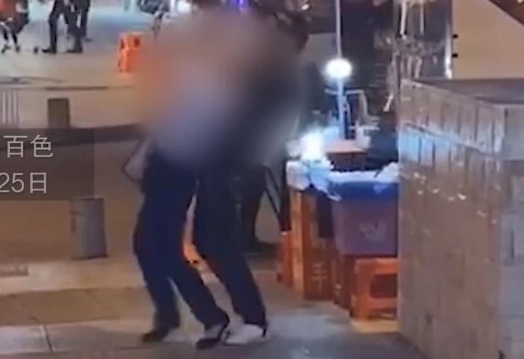 侏罗纪世界2 推荐视频