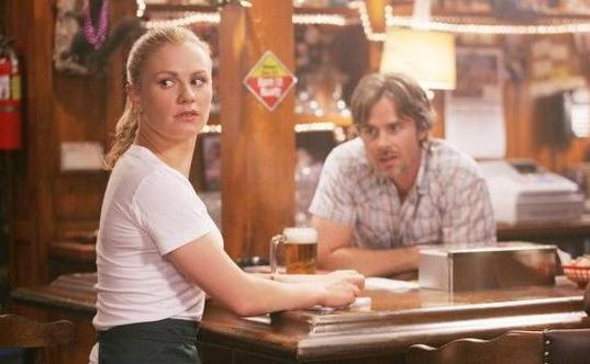 12号大屠杀 视频主图