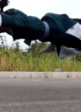 他是传奇 推荐视频