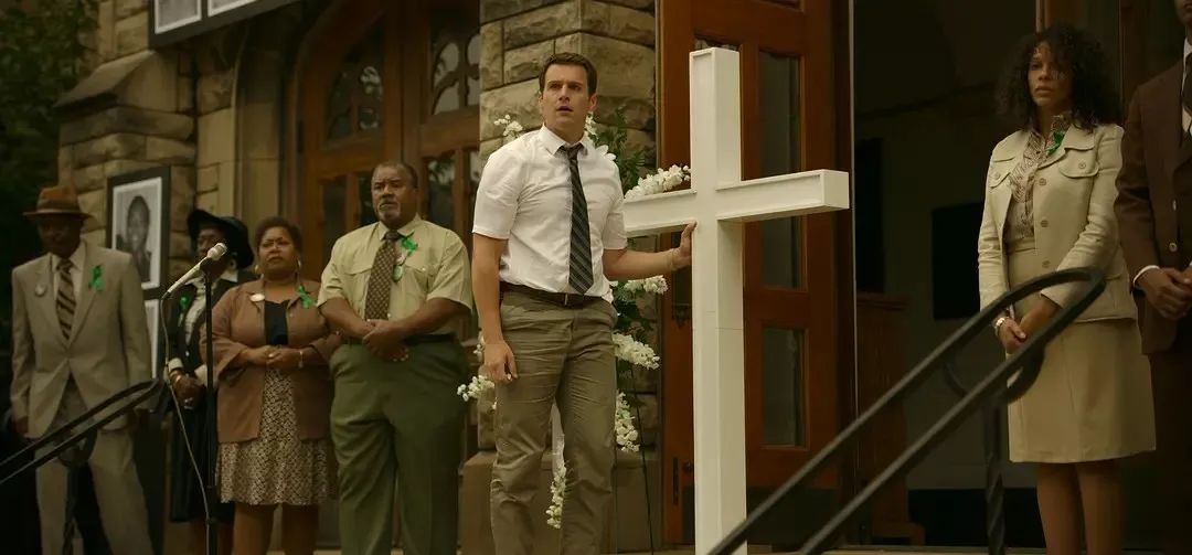 低俗青春 产品图片