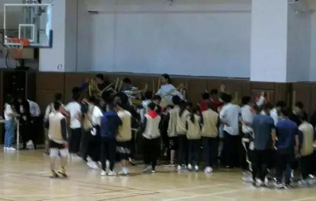 仲夏之恋 推荐视频