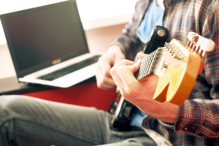 催眠裁决 推荐视频