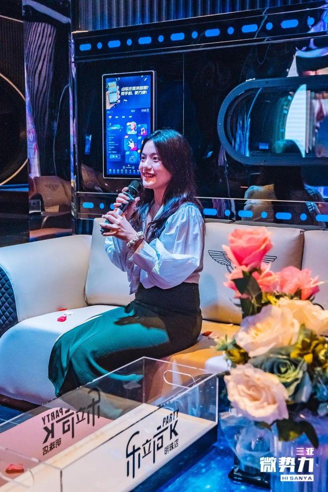 圣维克多镇的公鸡 推荐视频