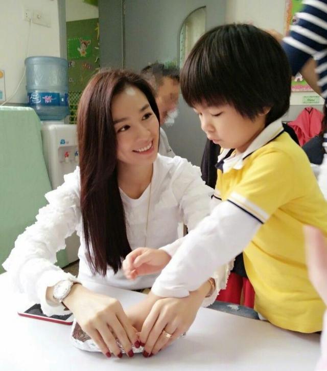 危情瘾难耐 推荐视频