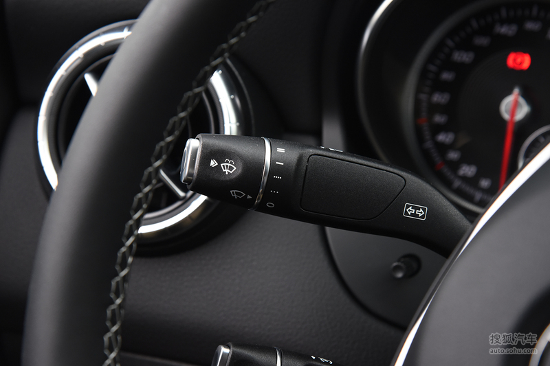 但是想结婚！BL漫画家的别扭婚活记 推荐视频