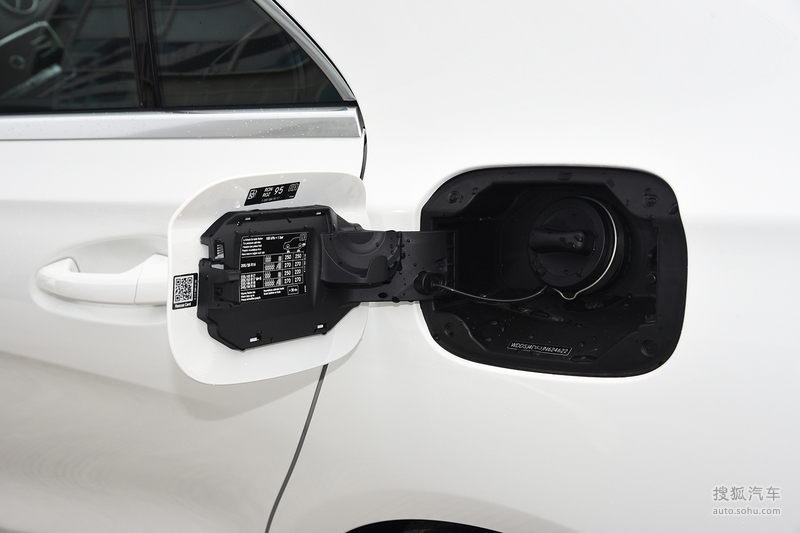 伊丽莎白镇 推荐视频