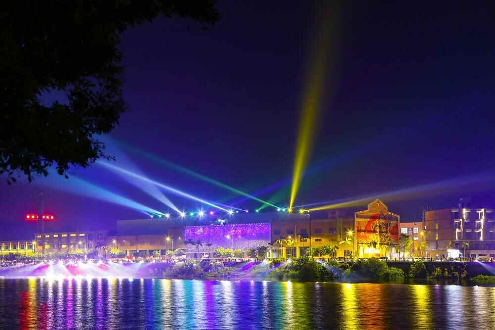 你要跟和尚结婚 推荐视频