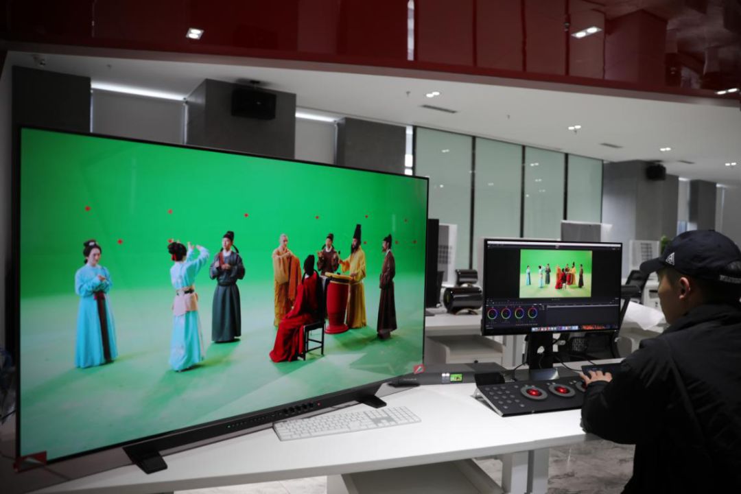 云端之上 视频主图