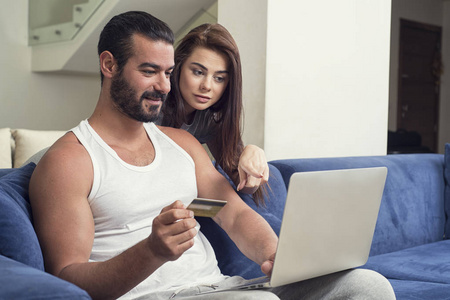 卡什夫人的欲望 视频主图