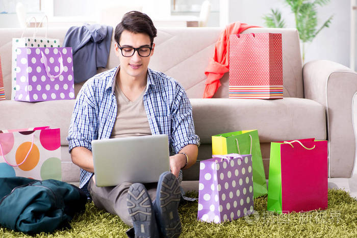 人生低谷 视频主图